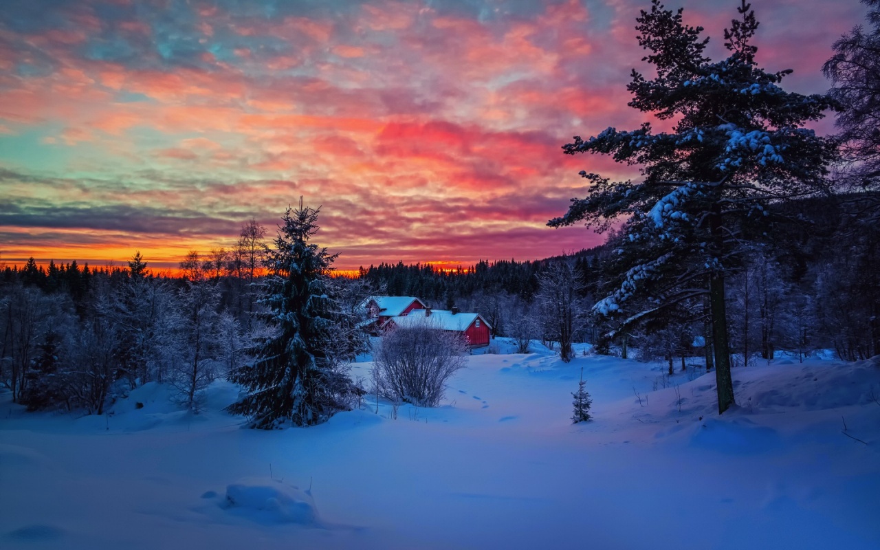 Winter Sunset Cottage Wallpaper