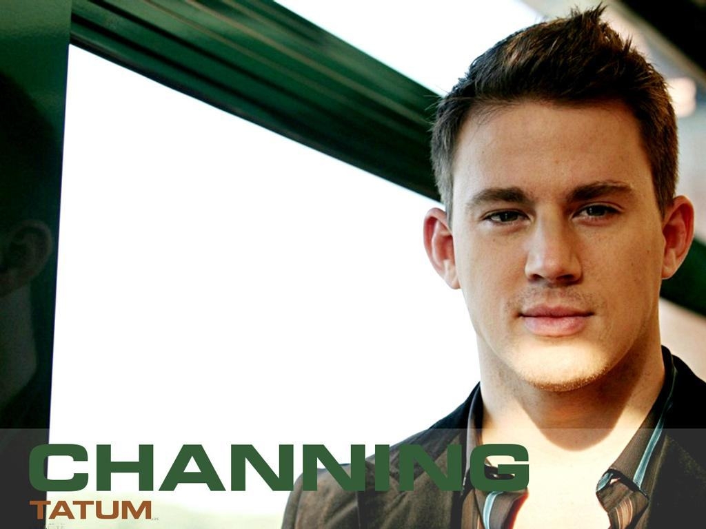 Hollywood Actor Channing Tatum Labels HD Wallpaper Background