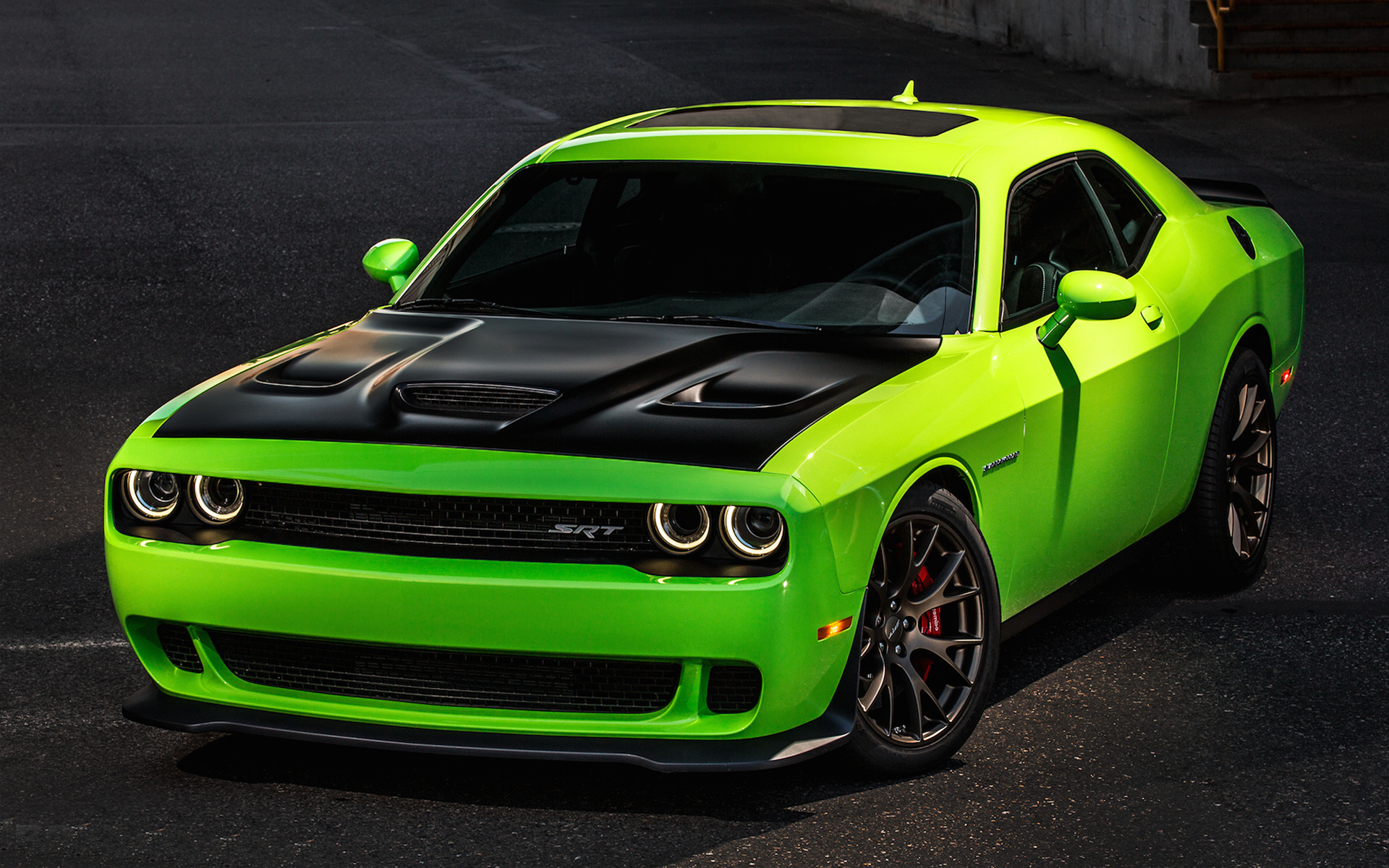 Dodge Gives Us Challenger SRT Hellcat Ringtone And Wallpapers