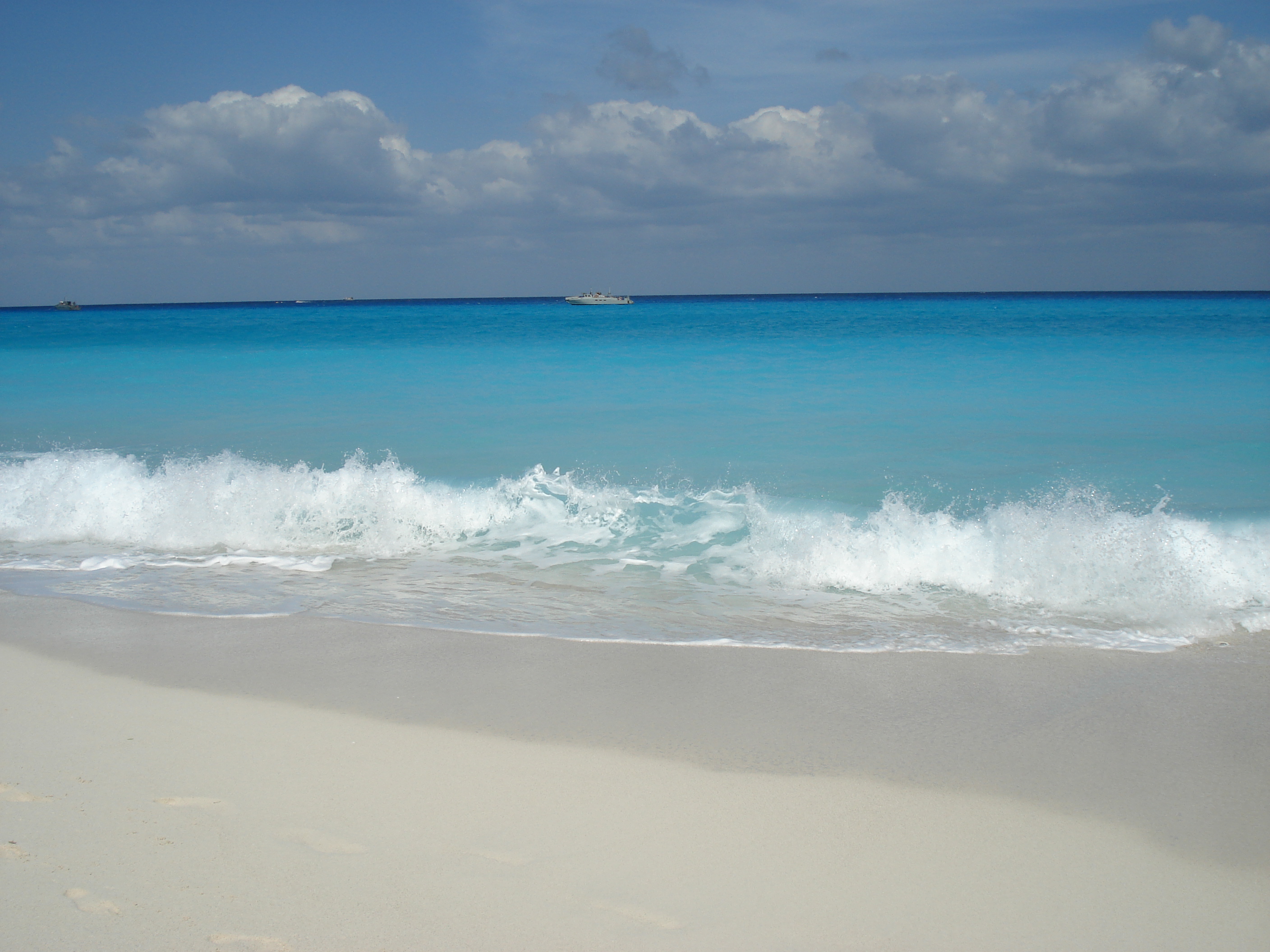Cancun Beach Resort Photos