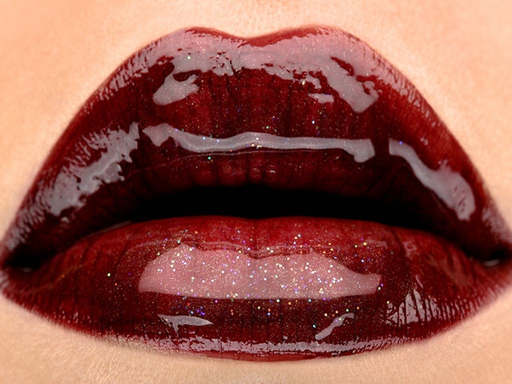 Red Shining Sexy Lips Wallpaper
