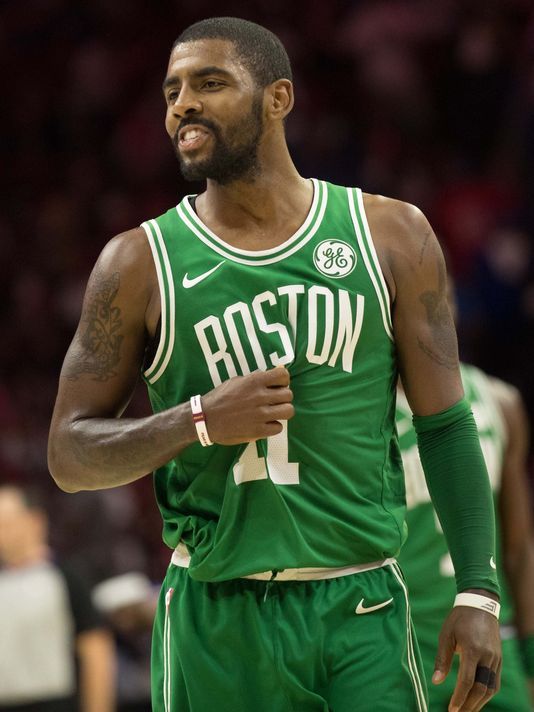 Kyrie Irving Al Horford Lead Celtics Past 76ers For First Win