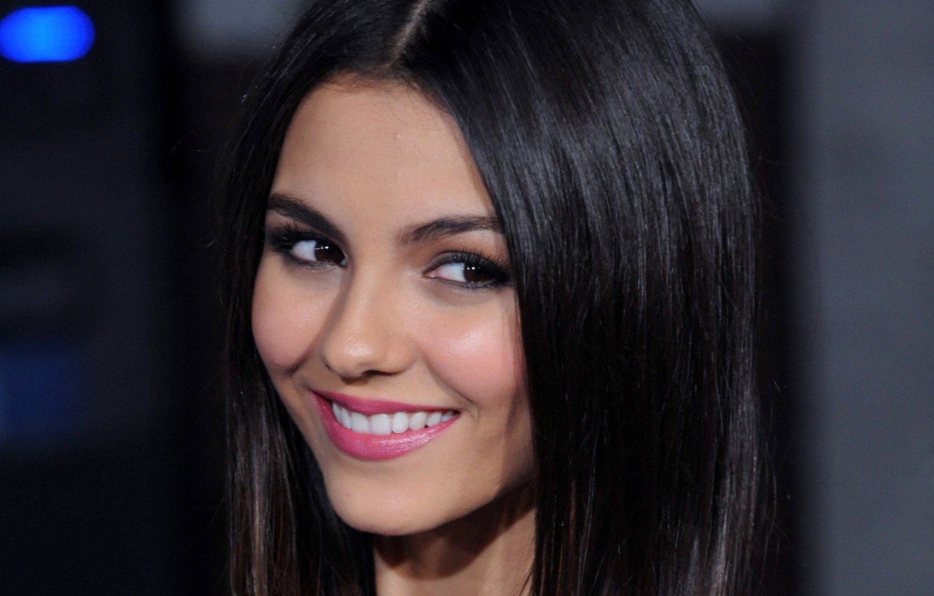 Wallpaper Girl Eyes Smile Victoria Justice Cute Eye Candy