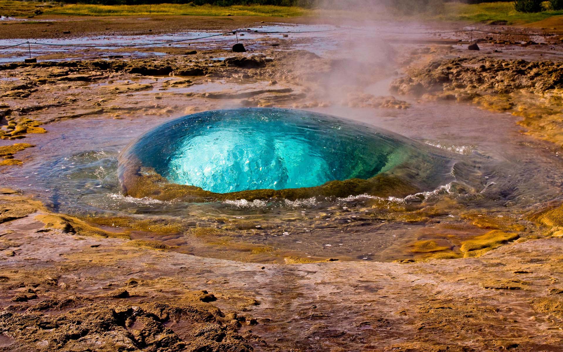 Strokkur Original Jpg Thousand Wonders