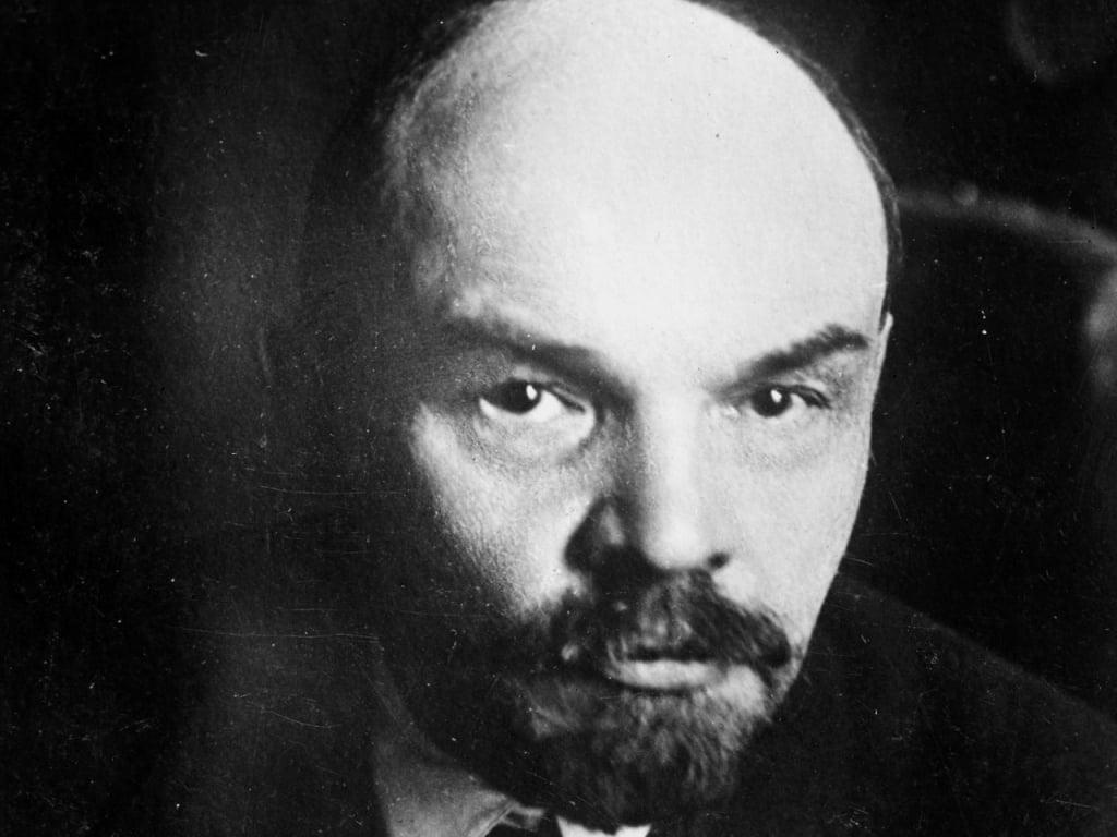 Vladimir Lenin   Desktop Wallpaper 1024x768