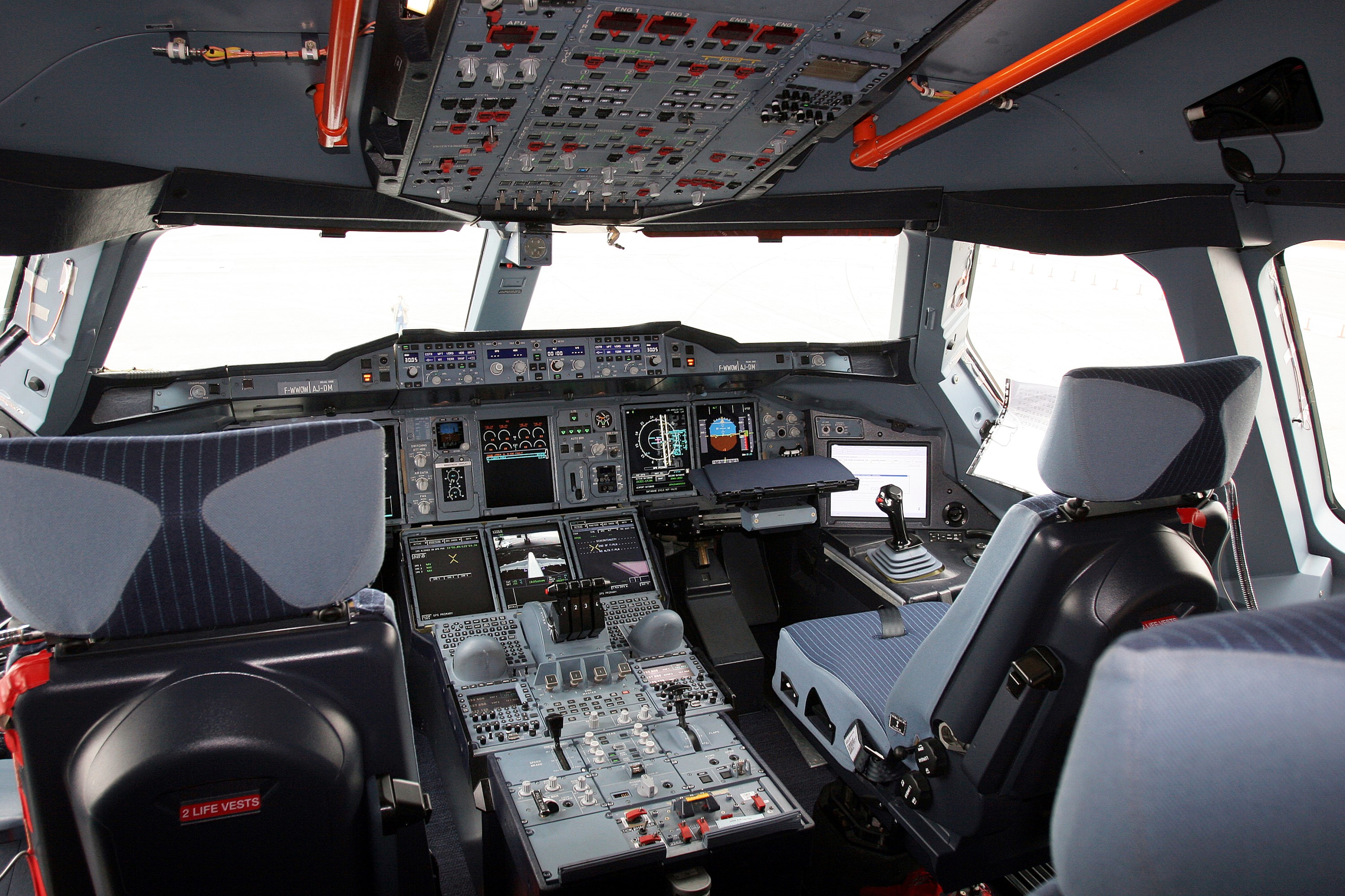 Airbus A380 Cockpit At Night Wallpaper Airbus A380 Cockpit At Night Wallpaper