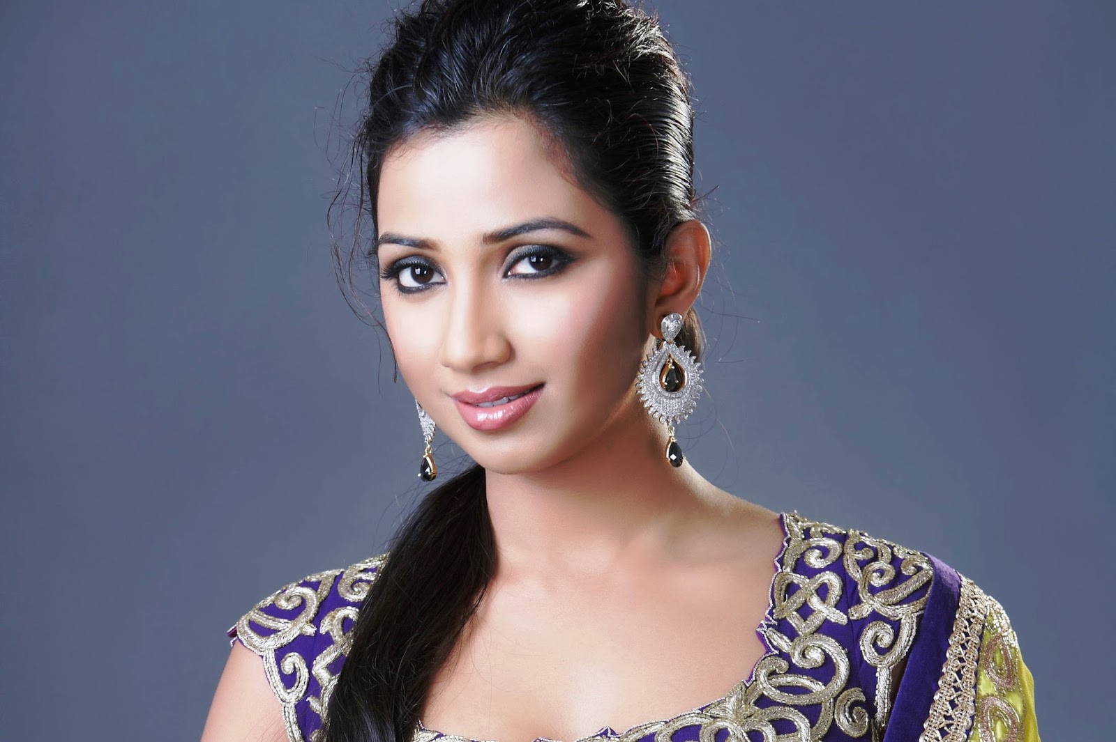 Top Shreya Ghoshal HD Wallpaper Pictures And Best Background