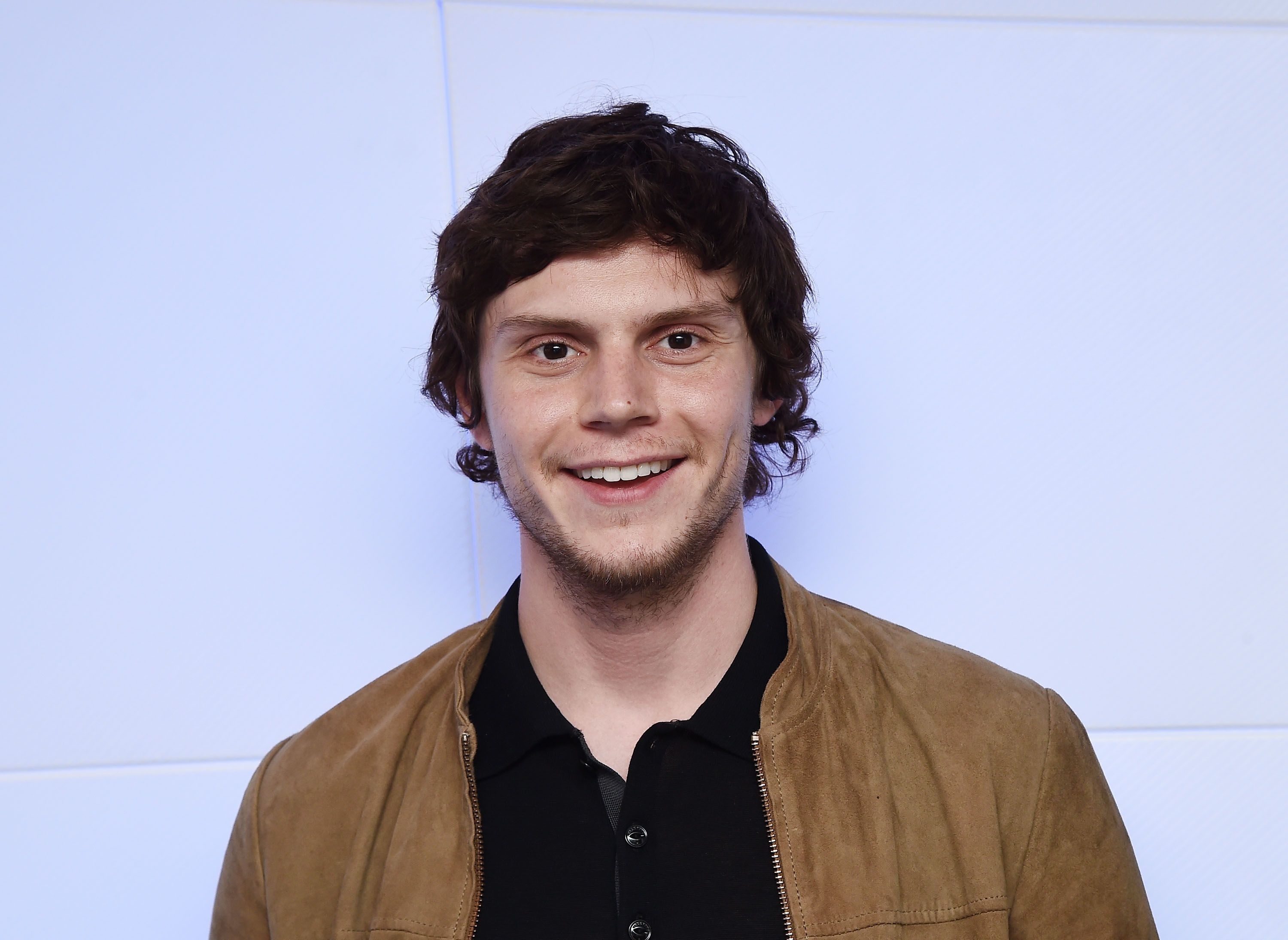 Evan Peters Wallpaper Image Photos Pictures Background