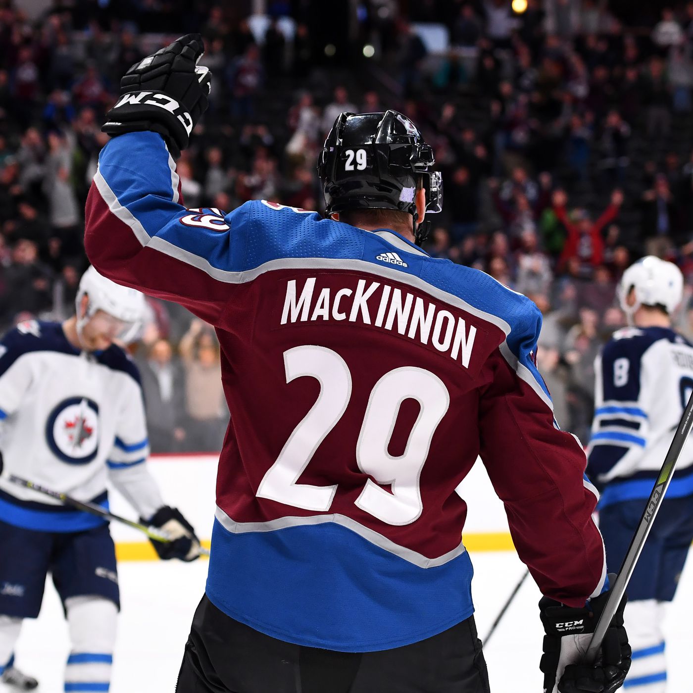 The Colorado Avalanche Need To Find Some Help For Nathan Mackinnon