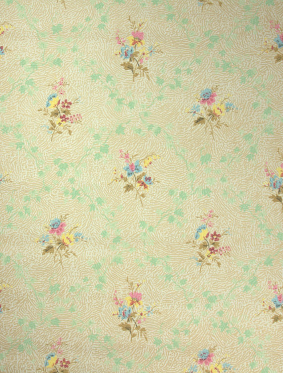 S Vintage Wallpaper Yellow And Pink Bouquests With A Sublte Ivy