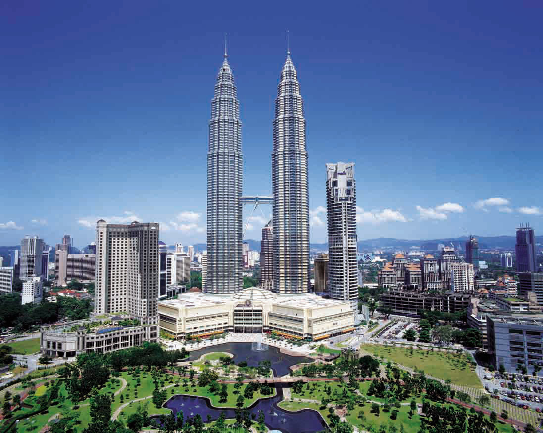 Petronas Towers Wallpaper