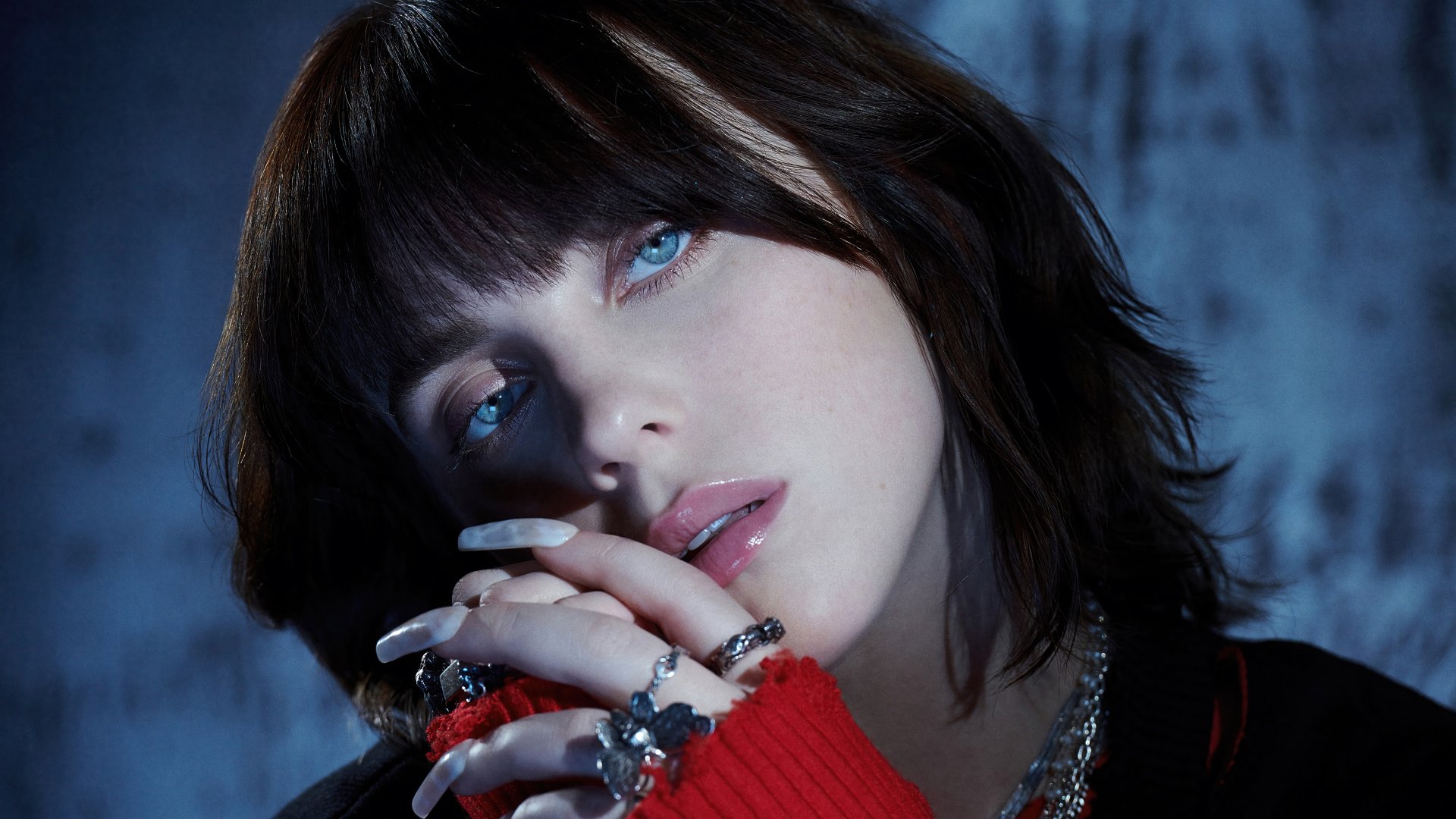 Billie Eilish HD Desktop Wallpaper