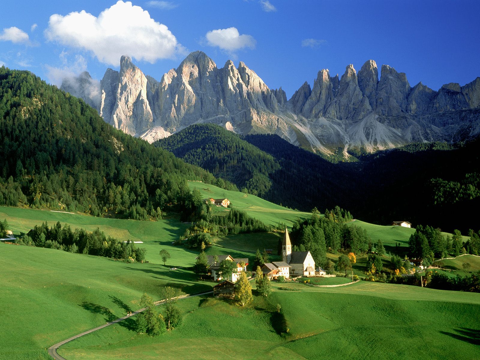 Val Di Funes Dolomites Italy Wallpaper HD