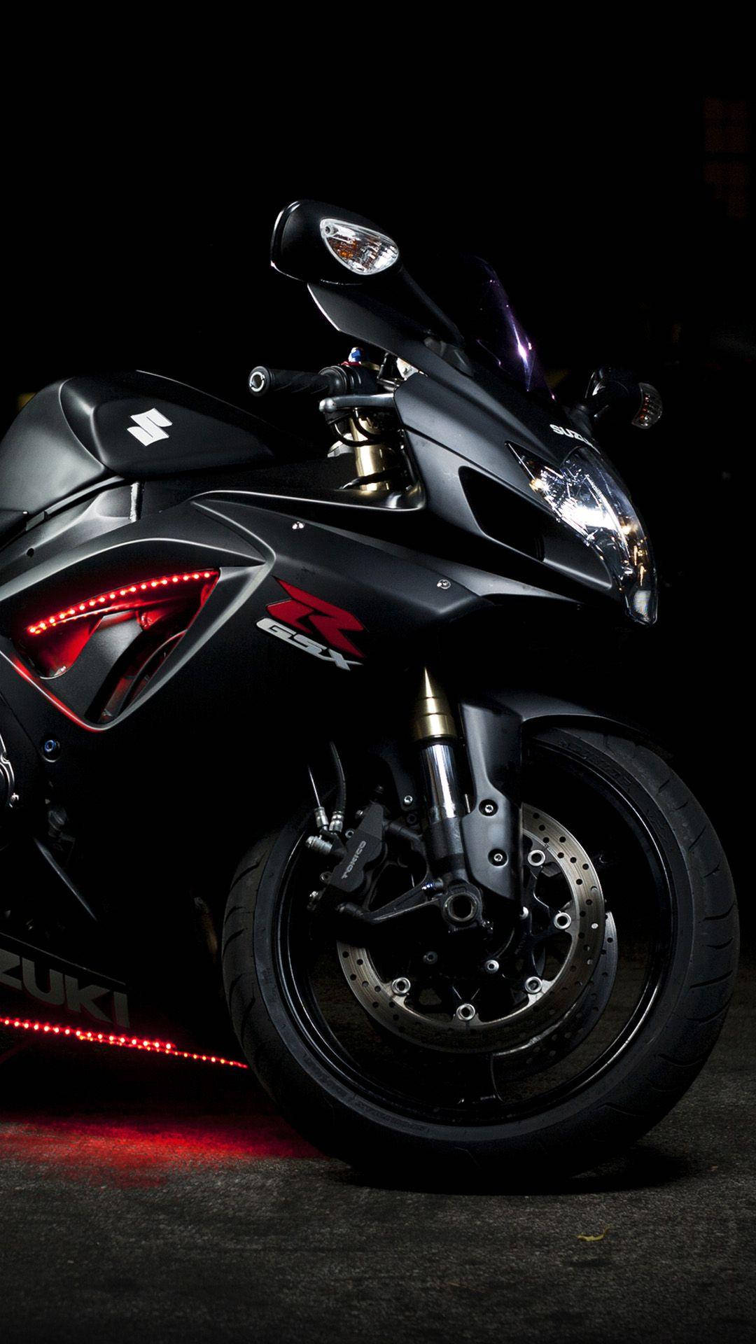 Suzuki Sports Bikes iPhone Hcen02hnp3fcm5oc Wallpaper