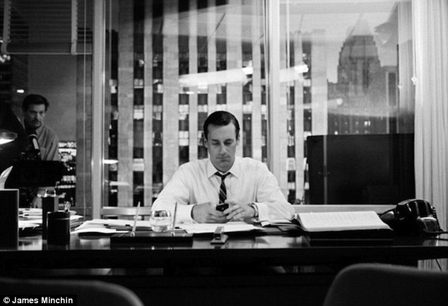 Don Draper With An iPhone Candid Behind The Scenes Photographs