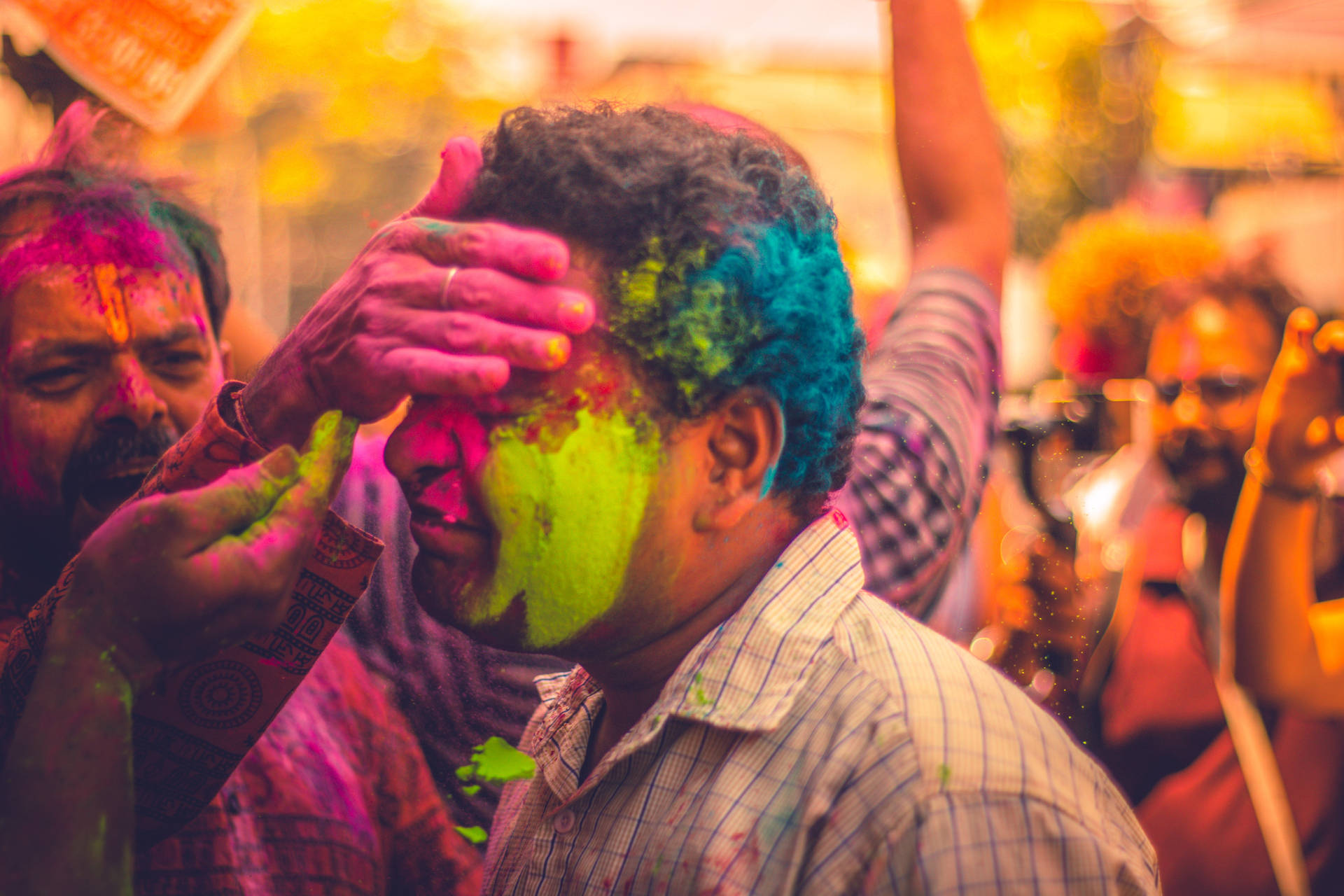 Happy Holi HD Wallpaper