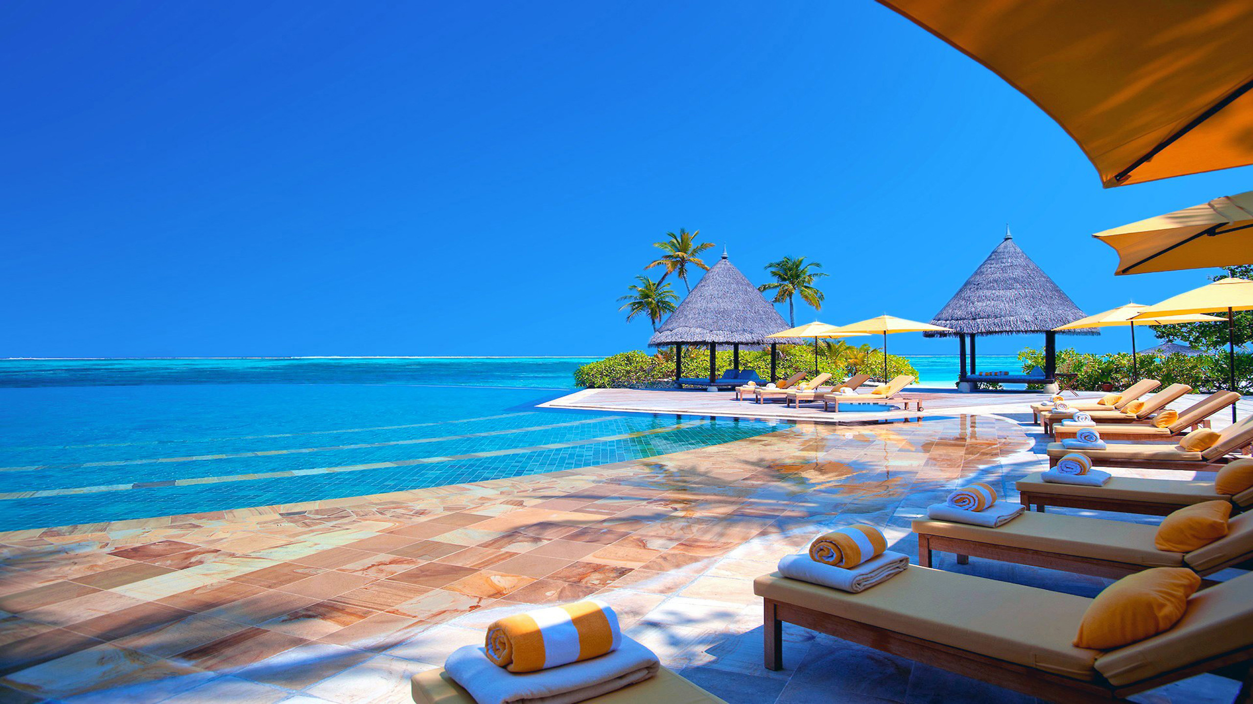 Hotel Terrace Chairs Ocean Maldives HD Wallpaper