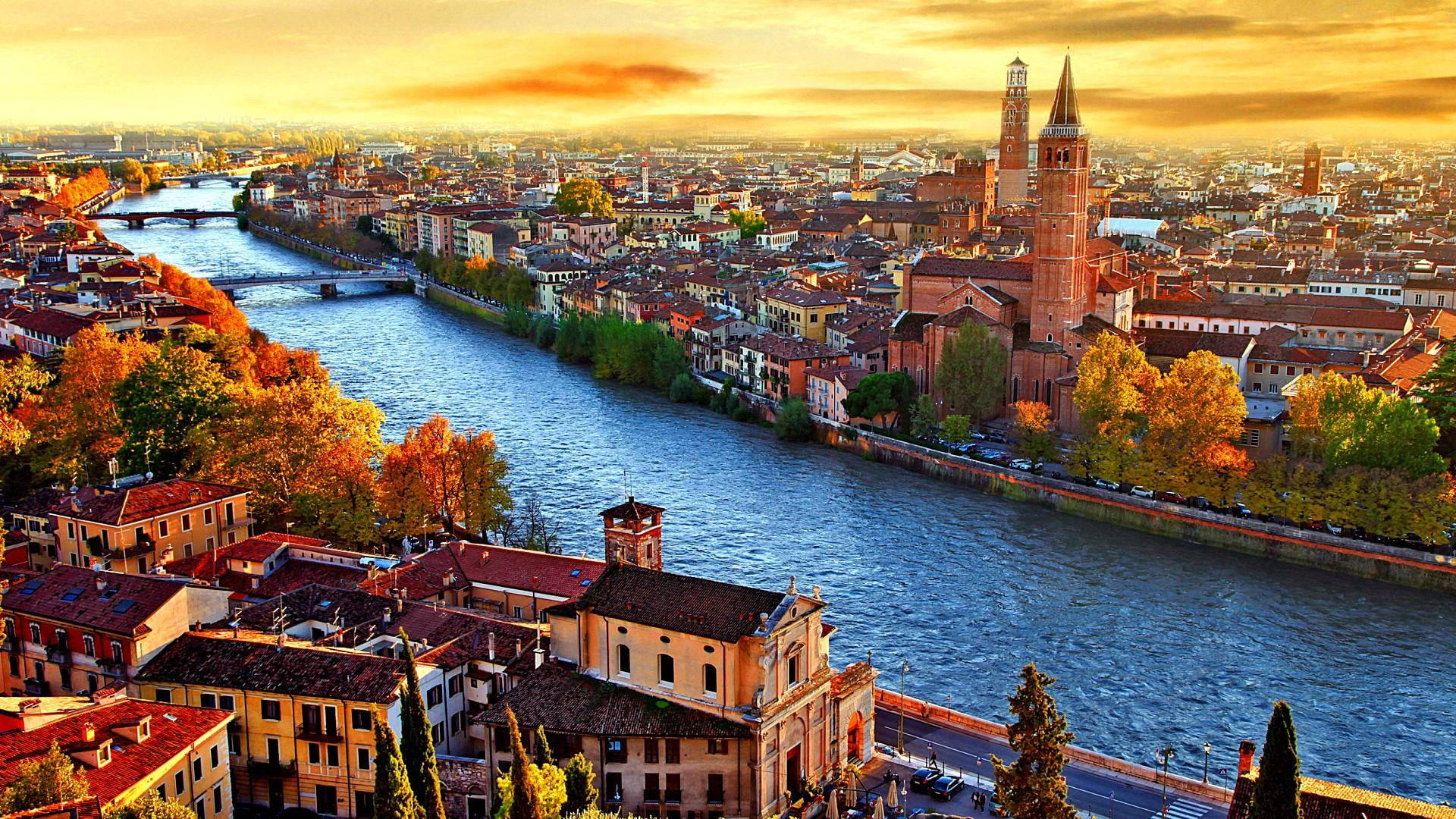 River Veneto Italy Wallpaper