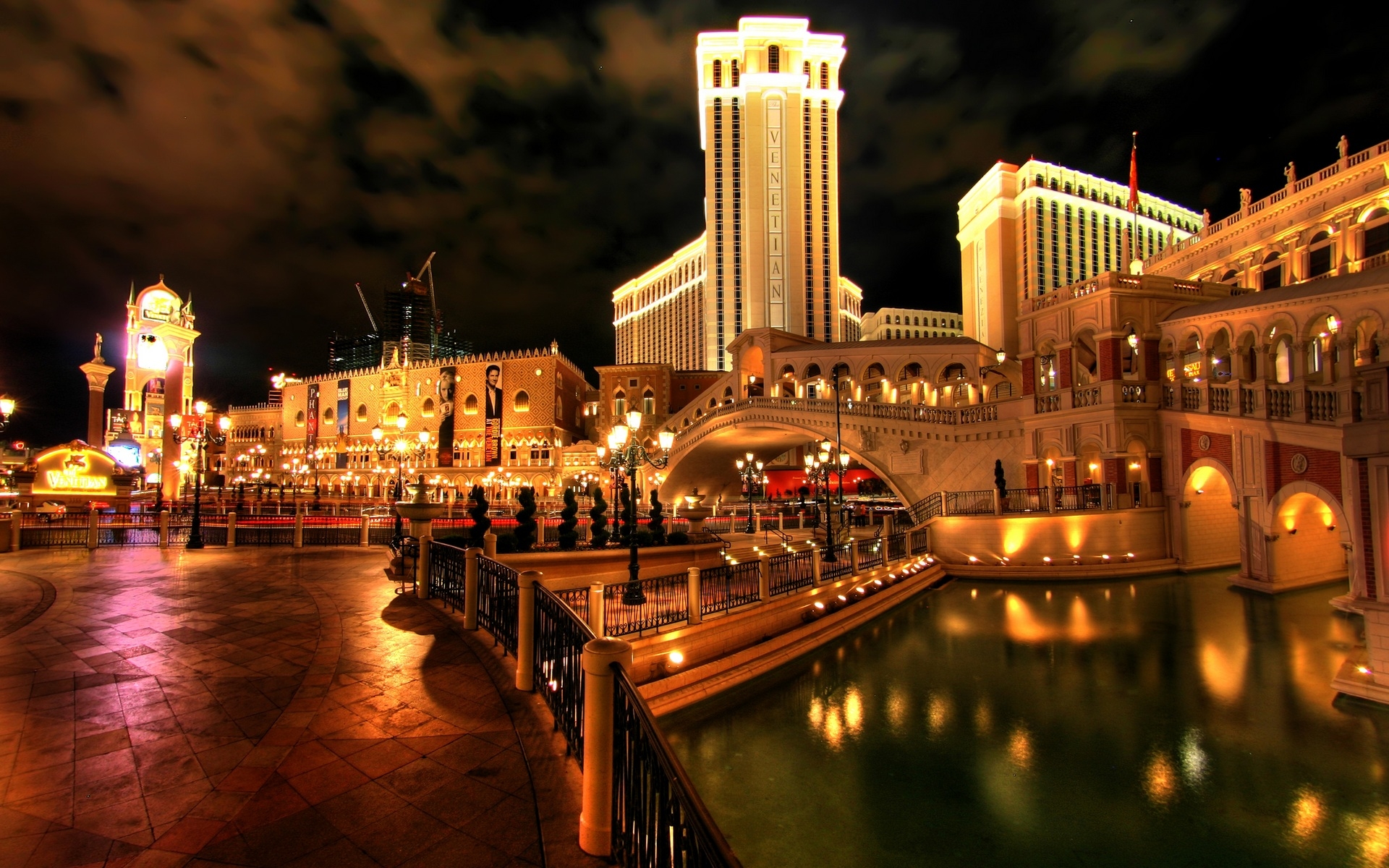 Veian Resort Hotel Casino Las Vegas Wallpaper HD