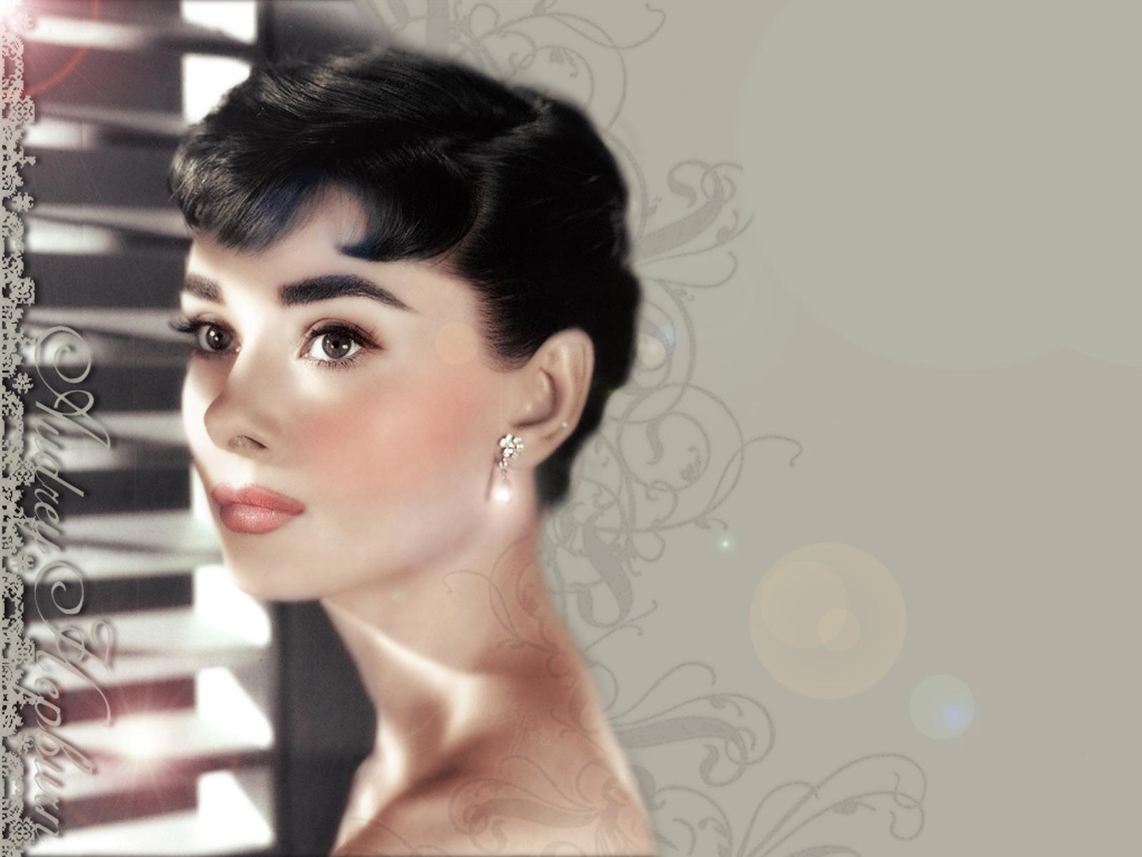 Wallpaper Photo Art Audrey Hepburn