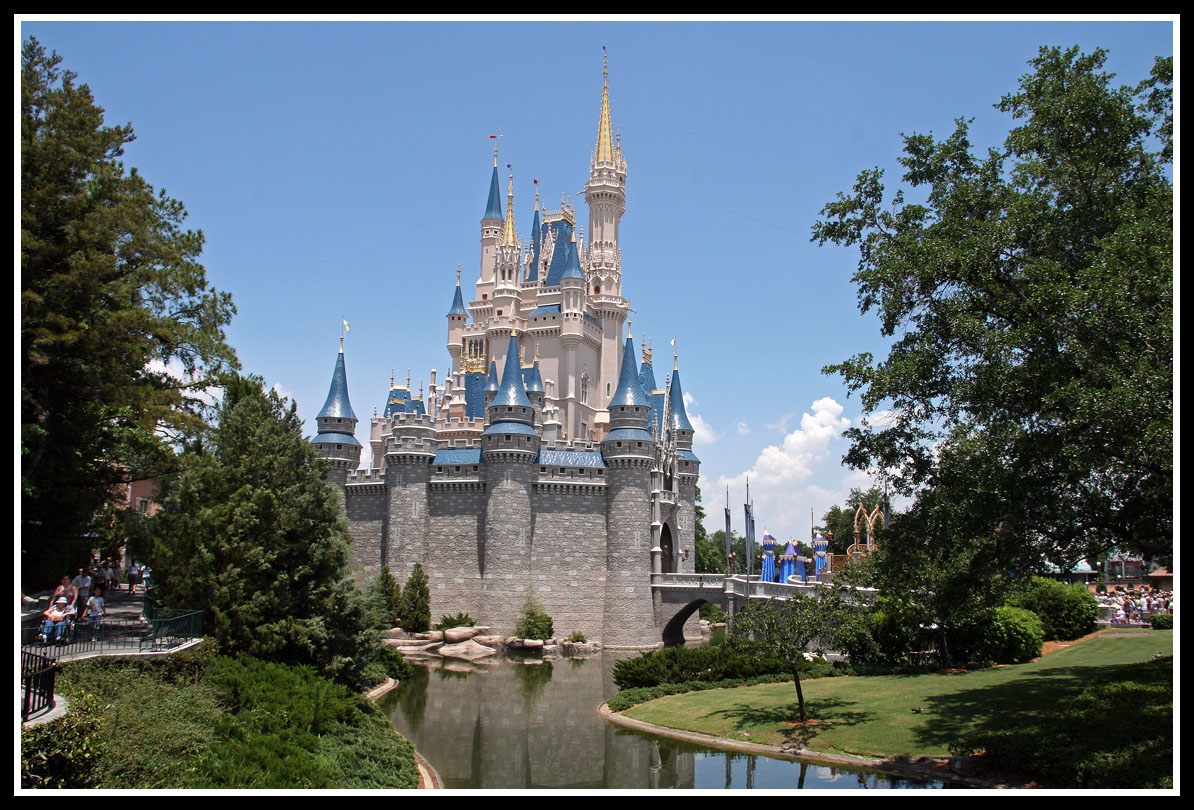 Disney World Orlando Located In The U S Has Bee A City
