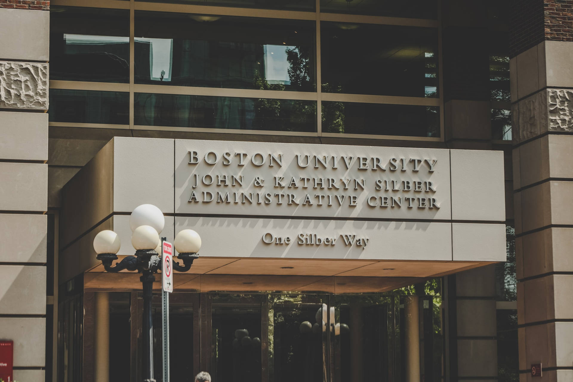 Boston University Administration Center 0e6kzneok89v67en Wallpaper