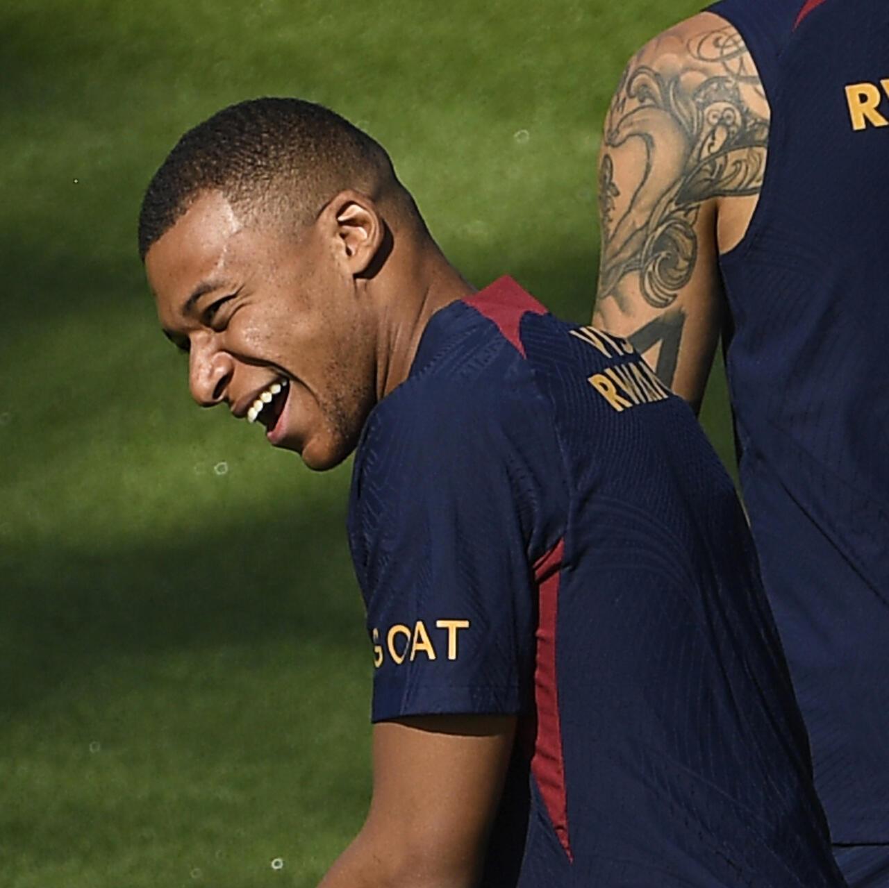 PSG say Saudis Al Hilal can talk to Mbappe after 300M euro bid