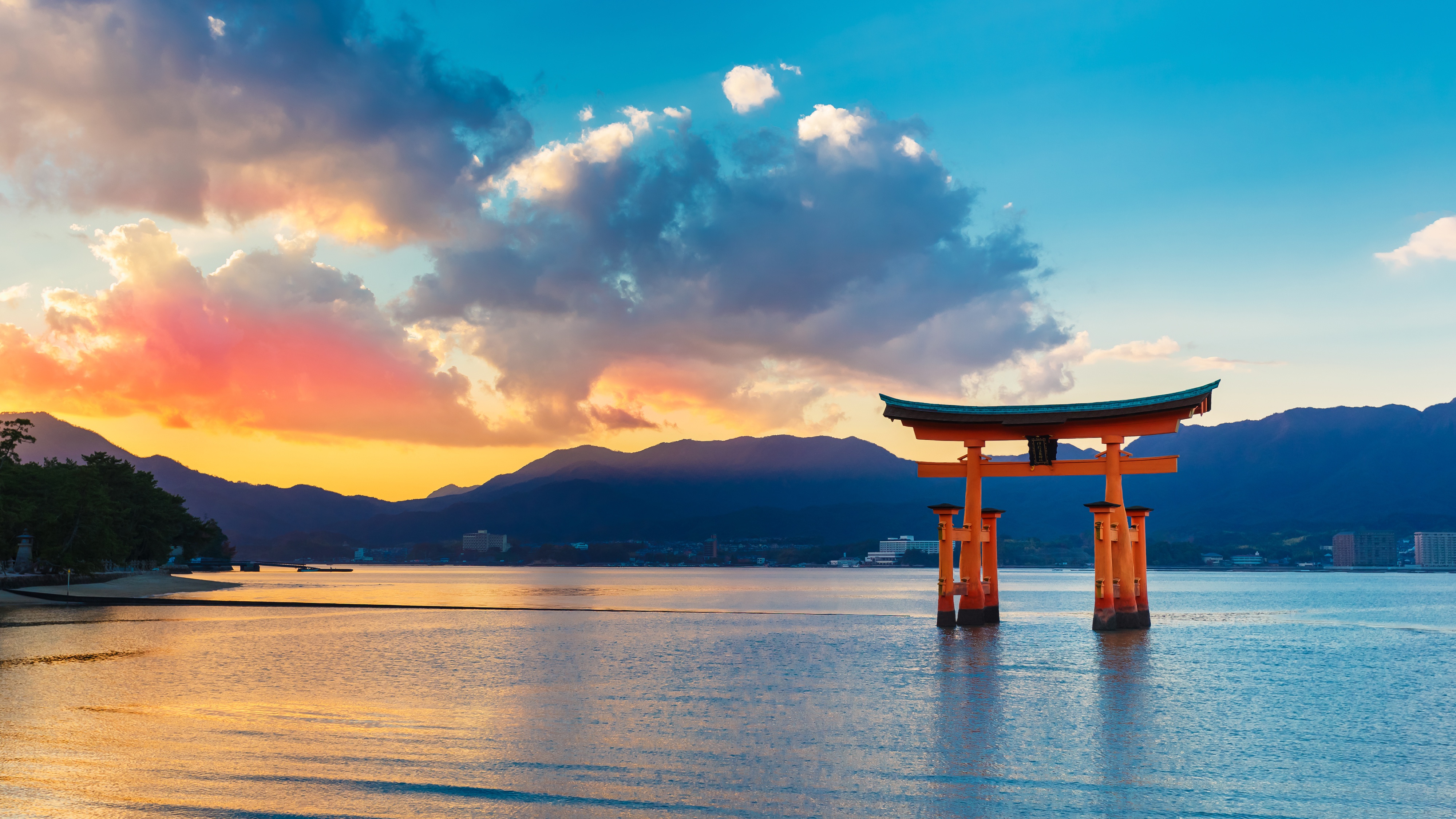 Japan Torii Religious Itsukushima Gate 4k Ultra Hd Wallpaper