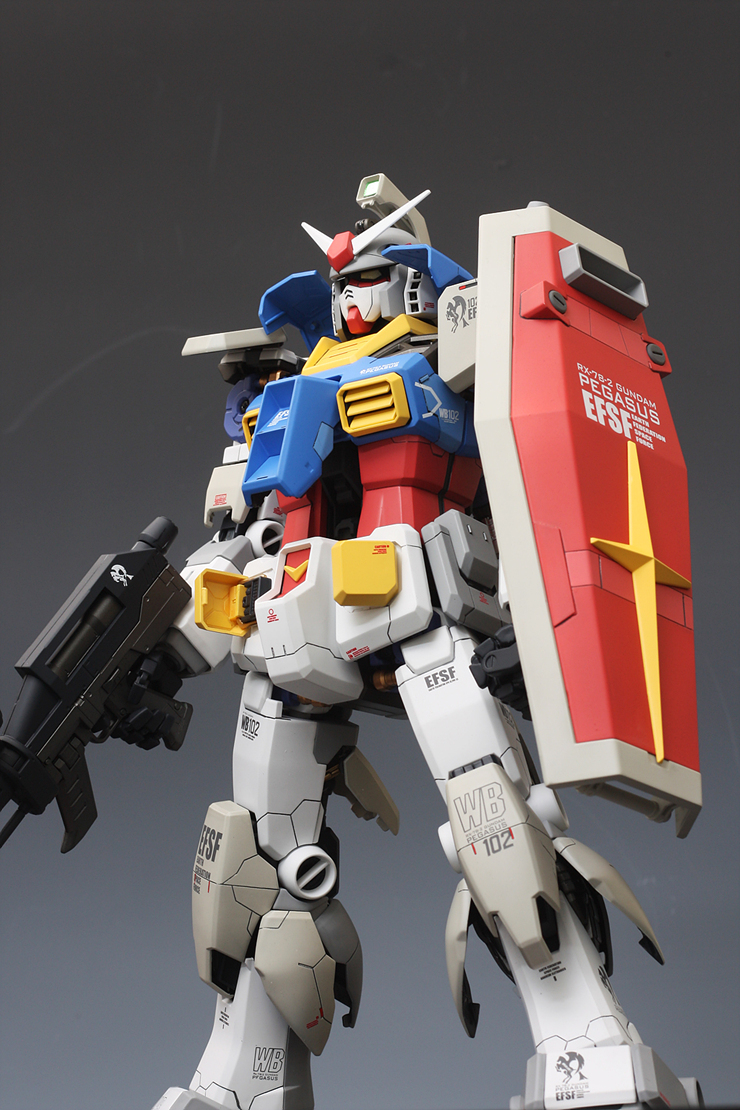 Pg Rx First Gundam Assembled Custom Painted No