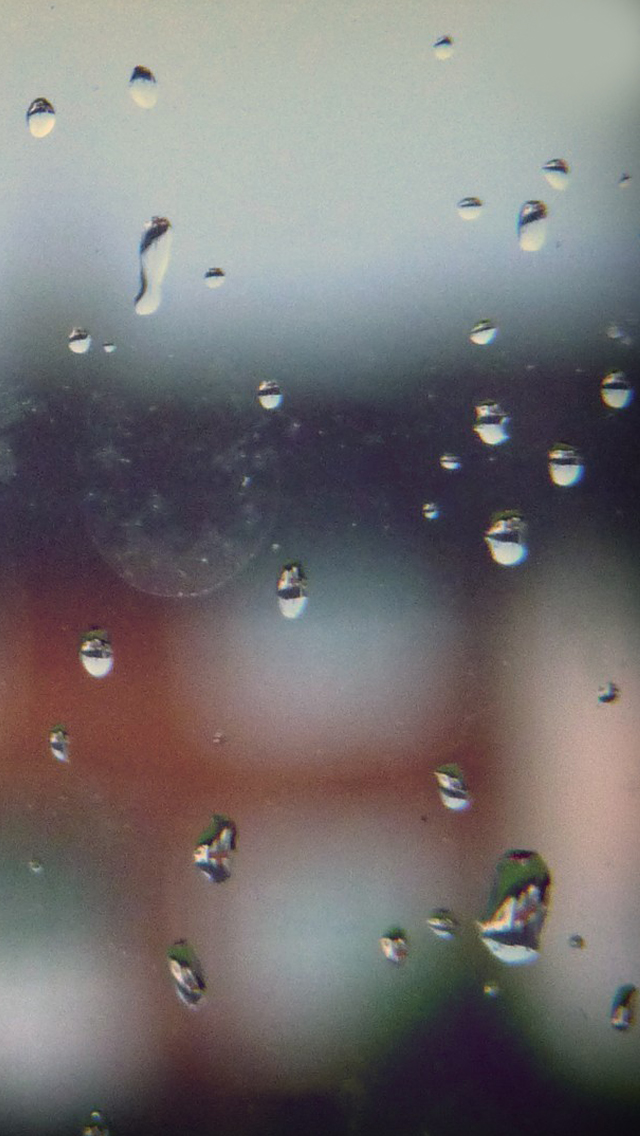 Raindrops Artistic iPhone 5s Wallpaper
