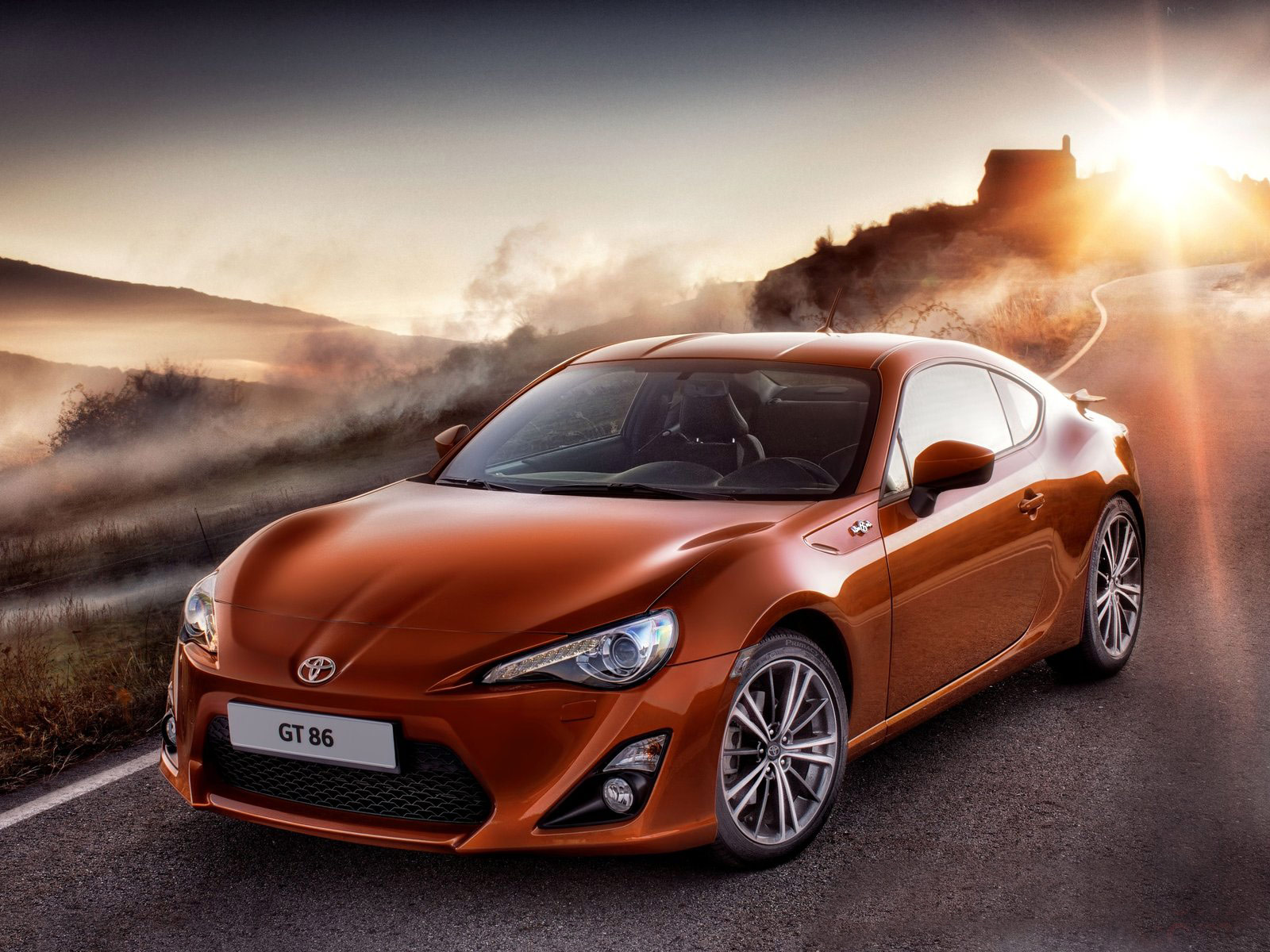 2013 TOYOTA GT 86 car pictures review