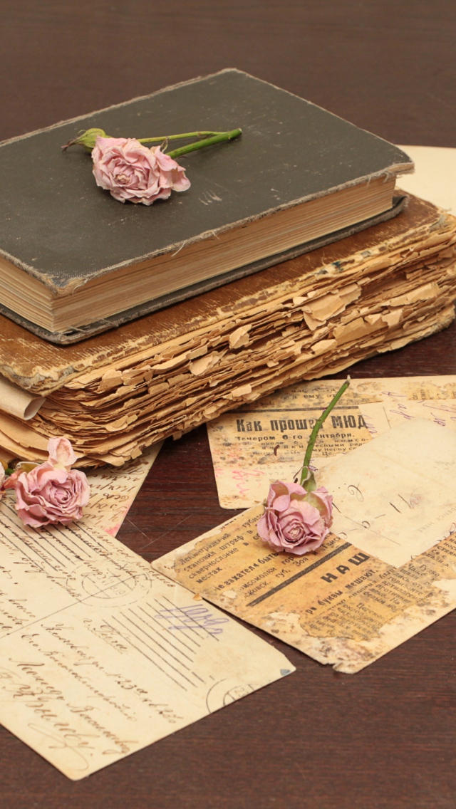Uses For Old Wallpaper Books Weddingdressin