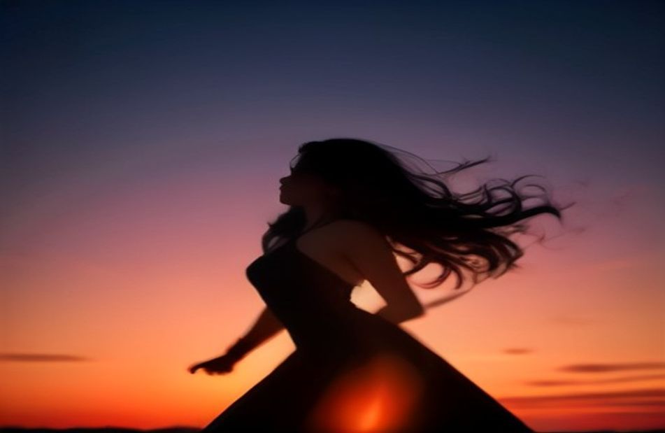 Woman Silhouette Wallpaper