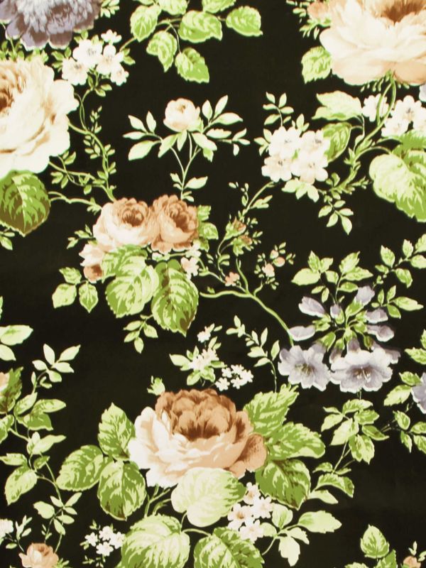 Wp2108 Wallpaper Bold English Floral On Black Delicious Display