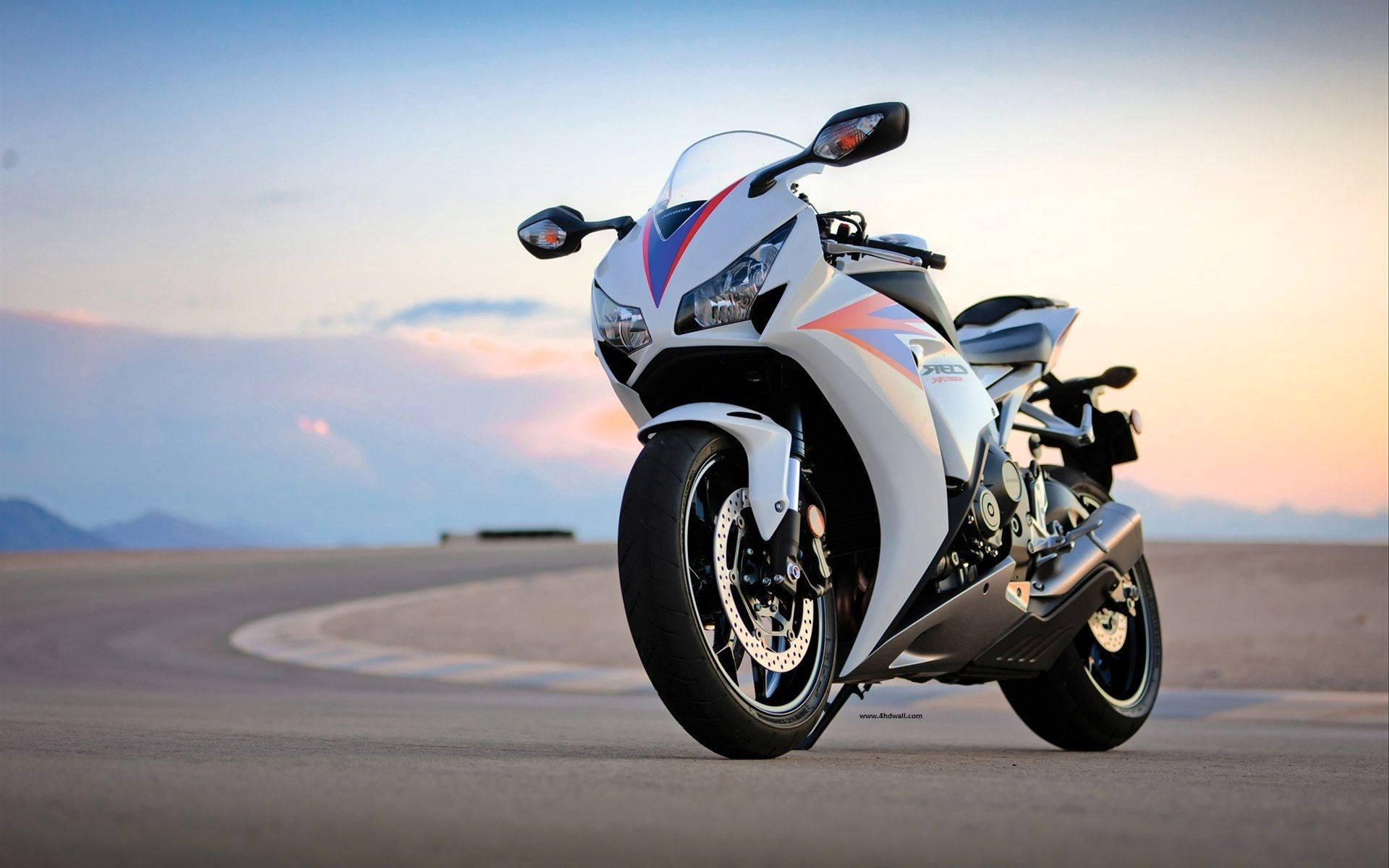 HD Bikes Honda Race Track Qwpl3f7vdgdna1ct Wallpaper