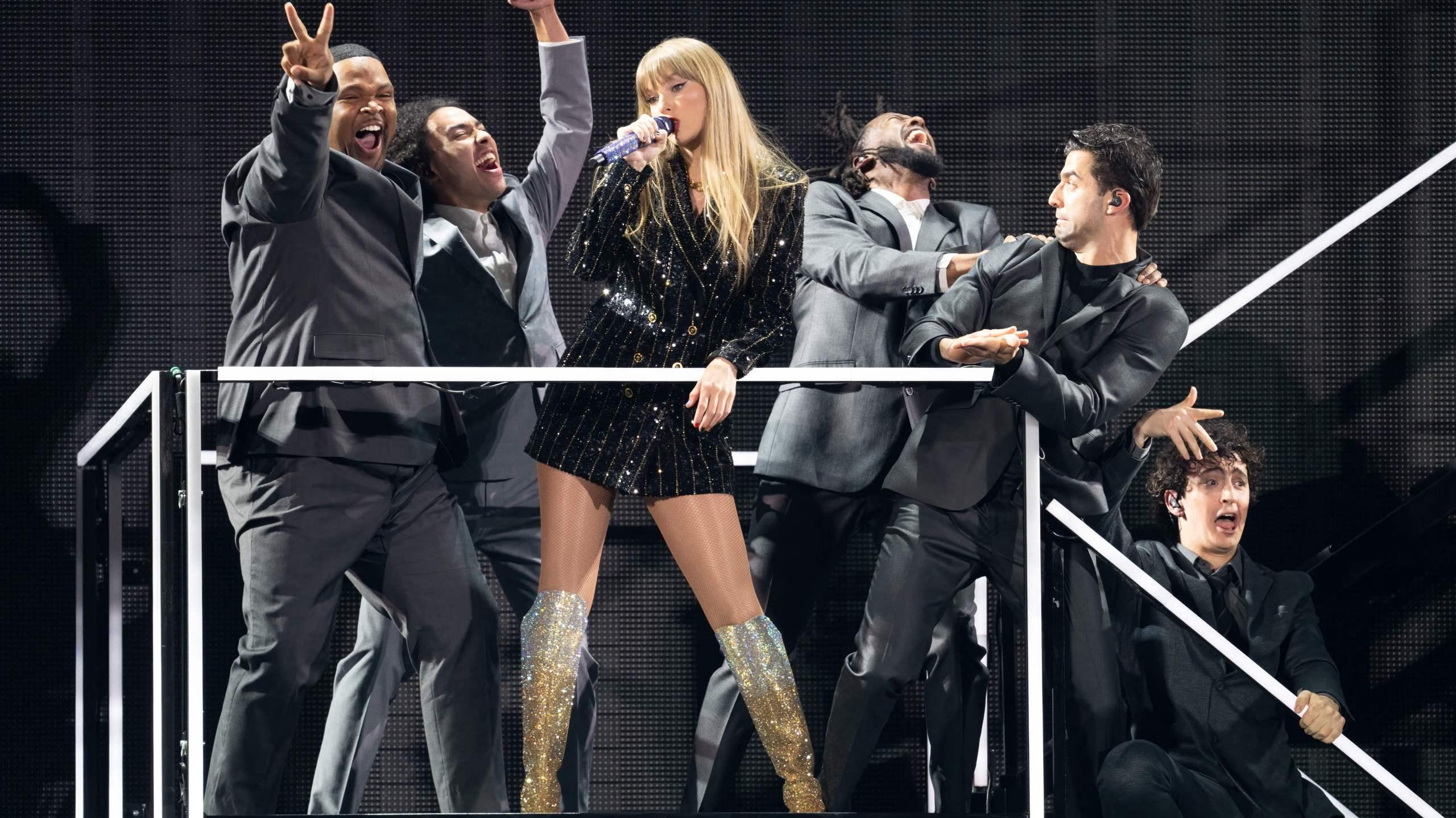 Taylor Swift And Kendrick Lamar S Bad Blood Remix Hits No On