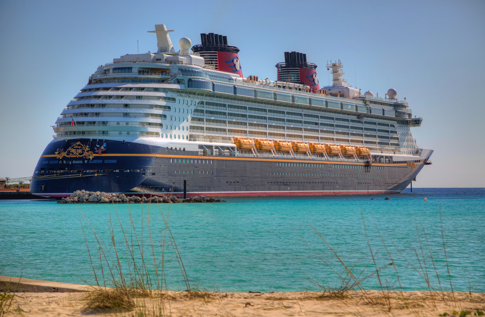 Disney Dream In Castaway Cay