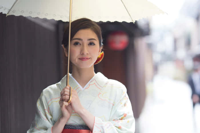 Japanese Women Wallpaper