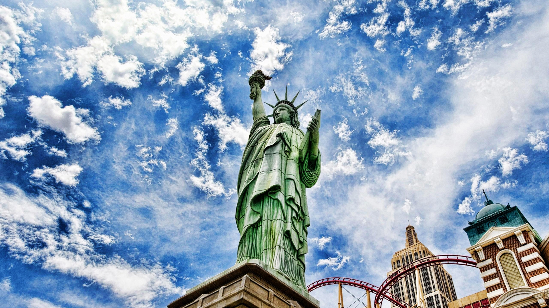 Statue Of Liberty Wallpaper HD Widescreen Desktop
