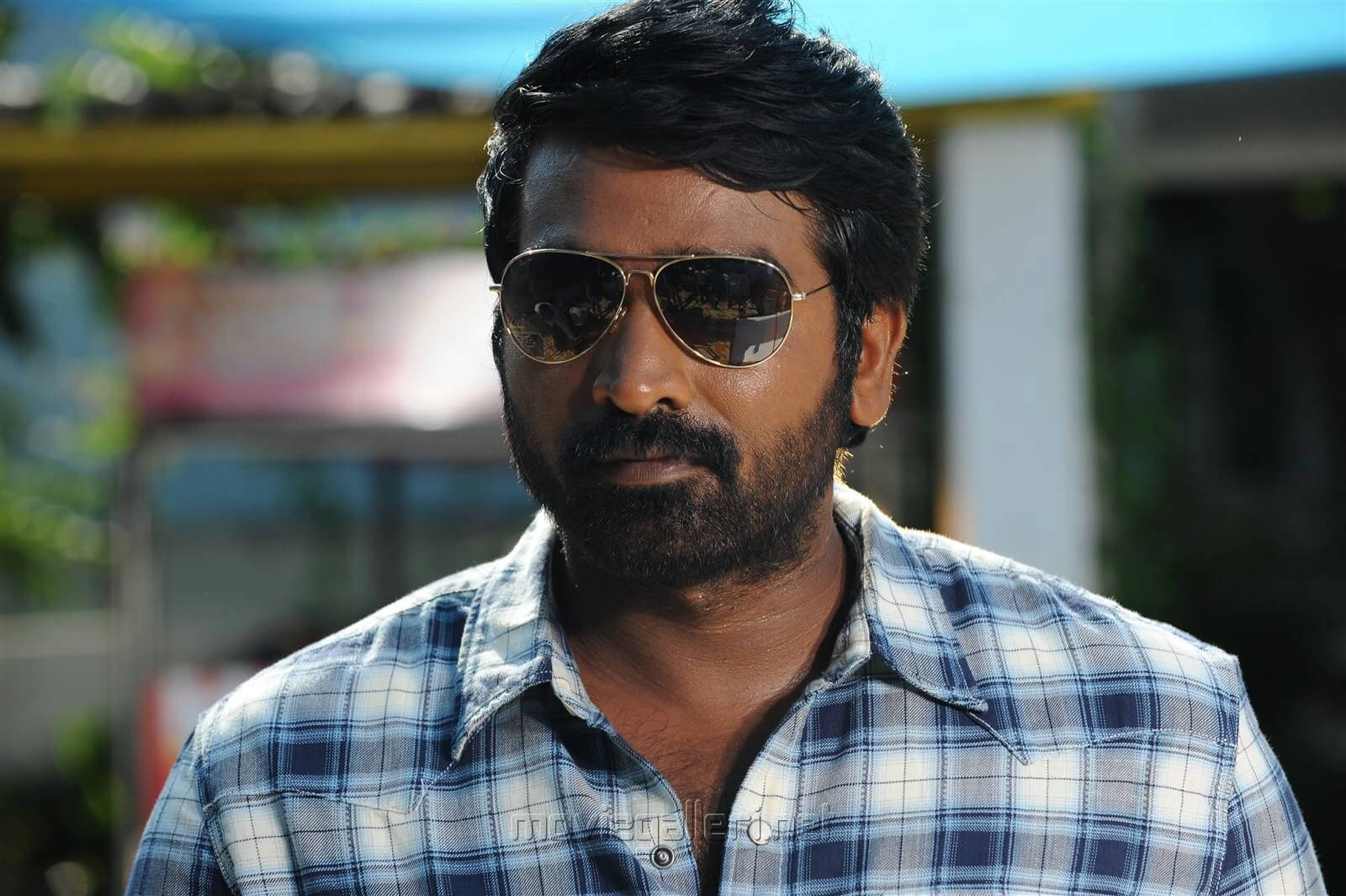 Master Vijay Wallpaper