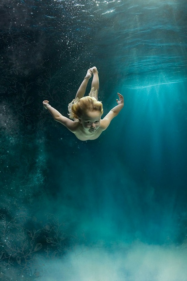 Swimming Simply Beautiful iPhone Wallpaper