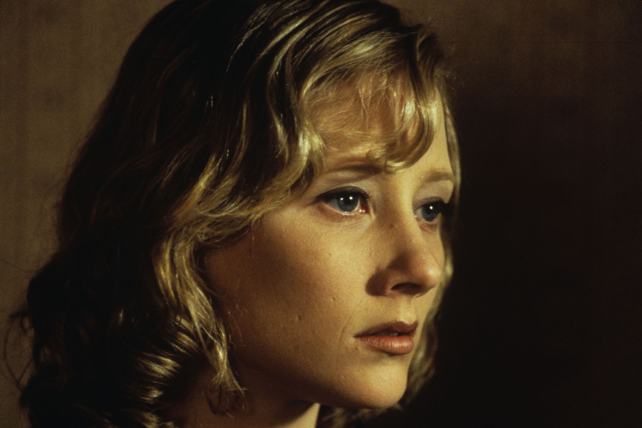 Anne Heche Wallpaper