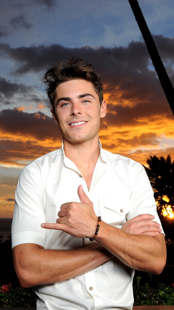 Zac Efron Smile Best Htc One Wallpaper And Easy To