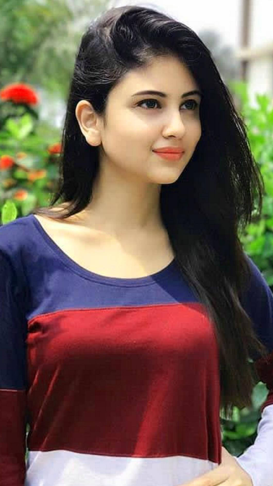 Indian Girl Wallpaper