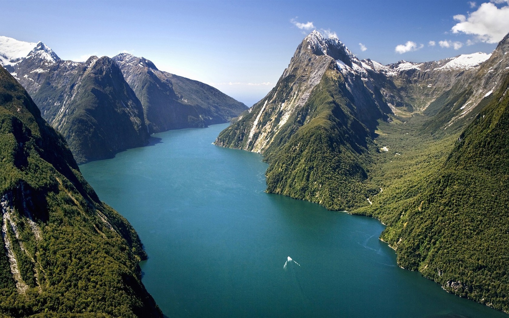 River In New Zealand Beautiful Scenery Wallpaper