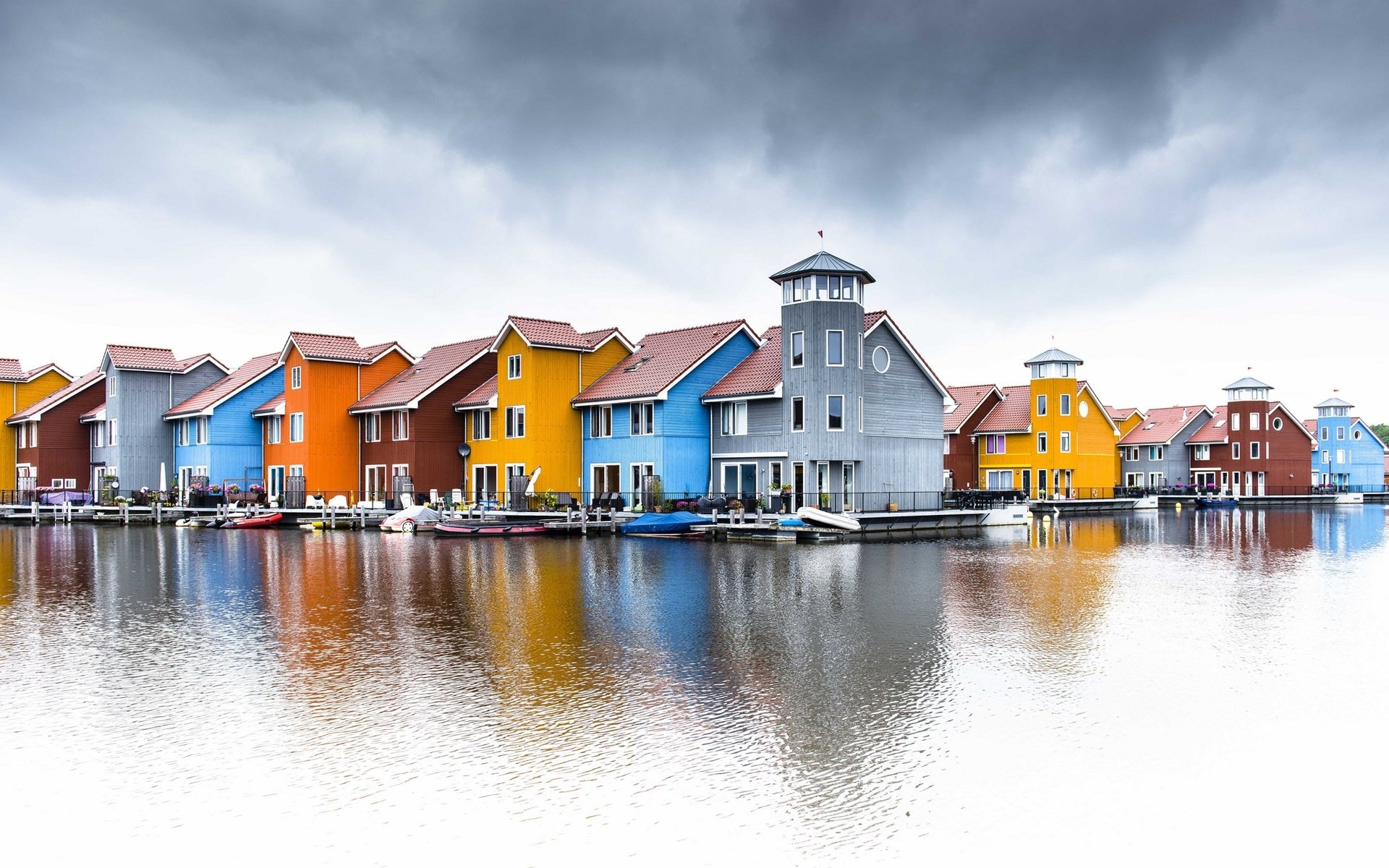 Colorful Houses HD Wallpaper Background Image
