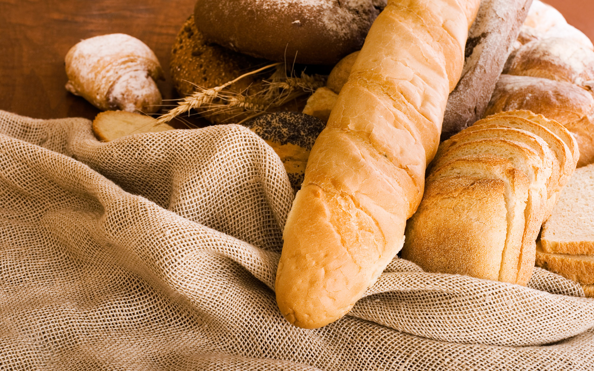 Bread Wallpaper