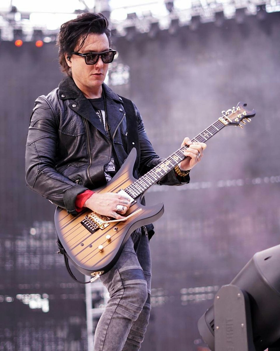 Synyster Gates On Daddy Synystergates East