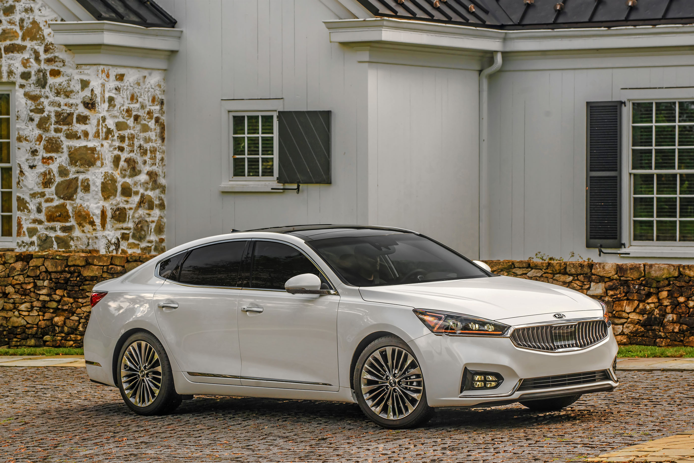 Kia Cadenza Best Car To Buy Nominee