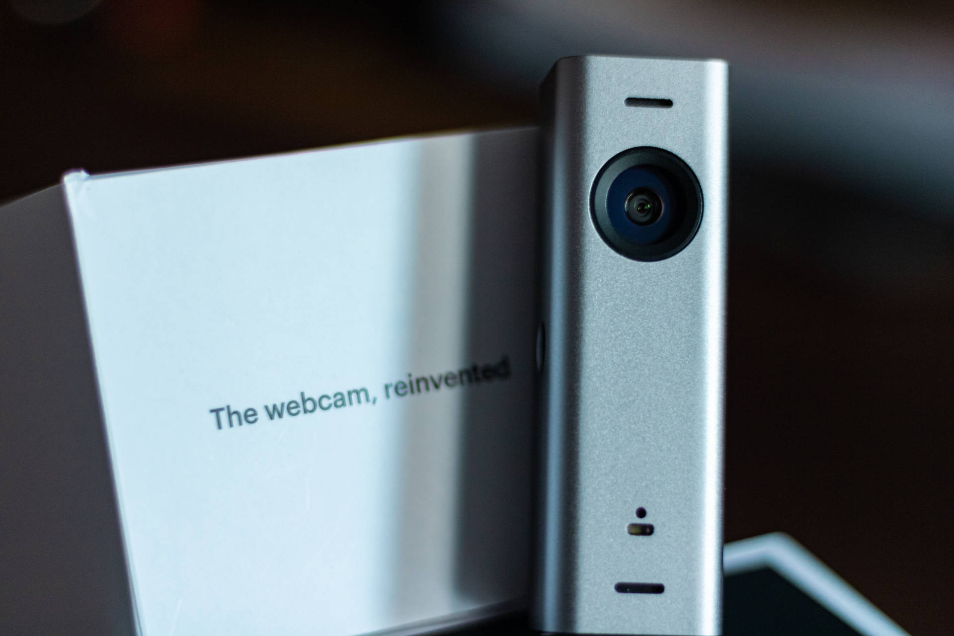 Silver Webcam With Manual Hv0e2b7cxnblpwux Wallpaper